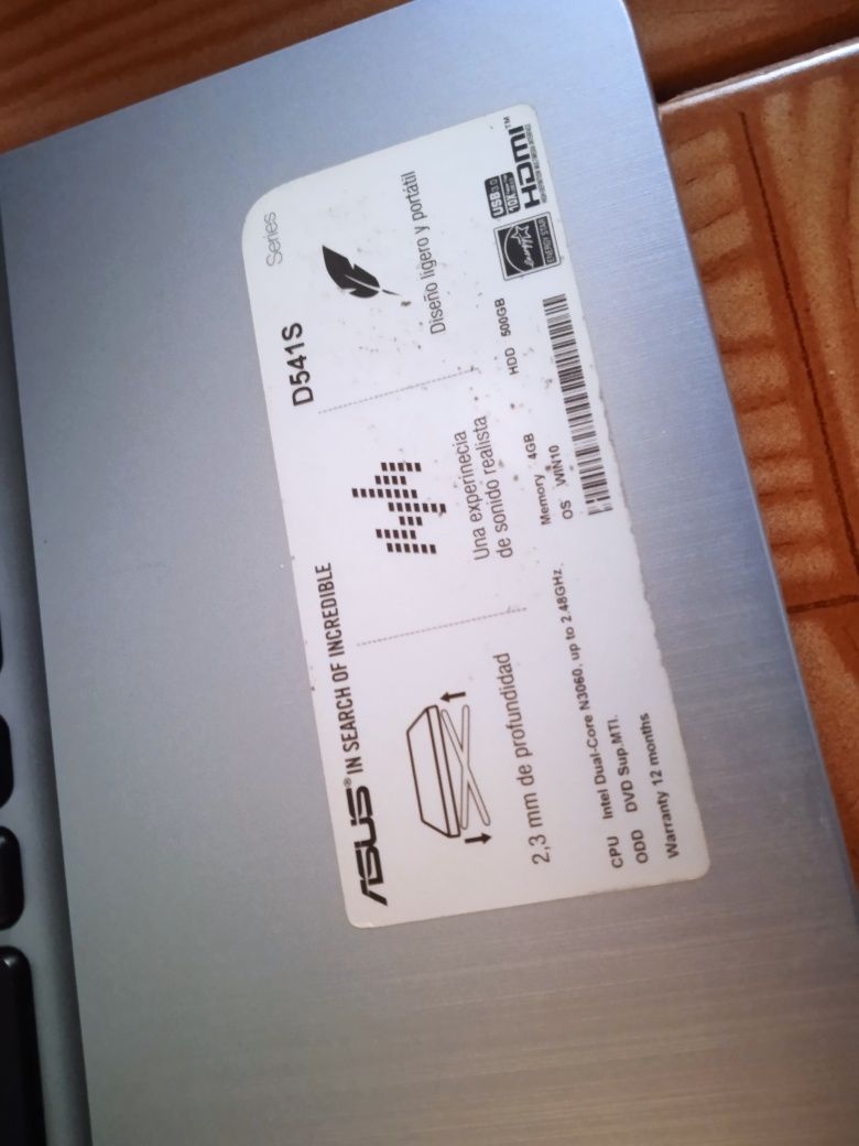 Computador portátil ASUS D541S