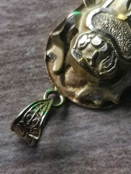 złoty Skarabeusz - zawieszka wisior amulet z Egiptu, złoto 750