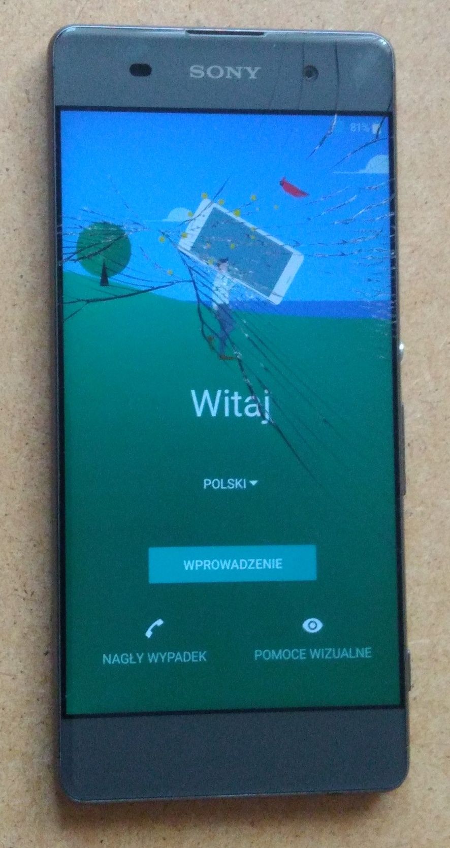 OKAZJA Sony Xperia XA Stan bardzo dobry prócz pęknięć na wyświetlaczu