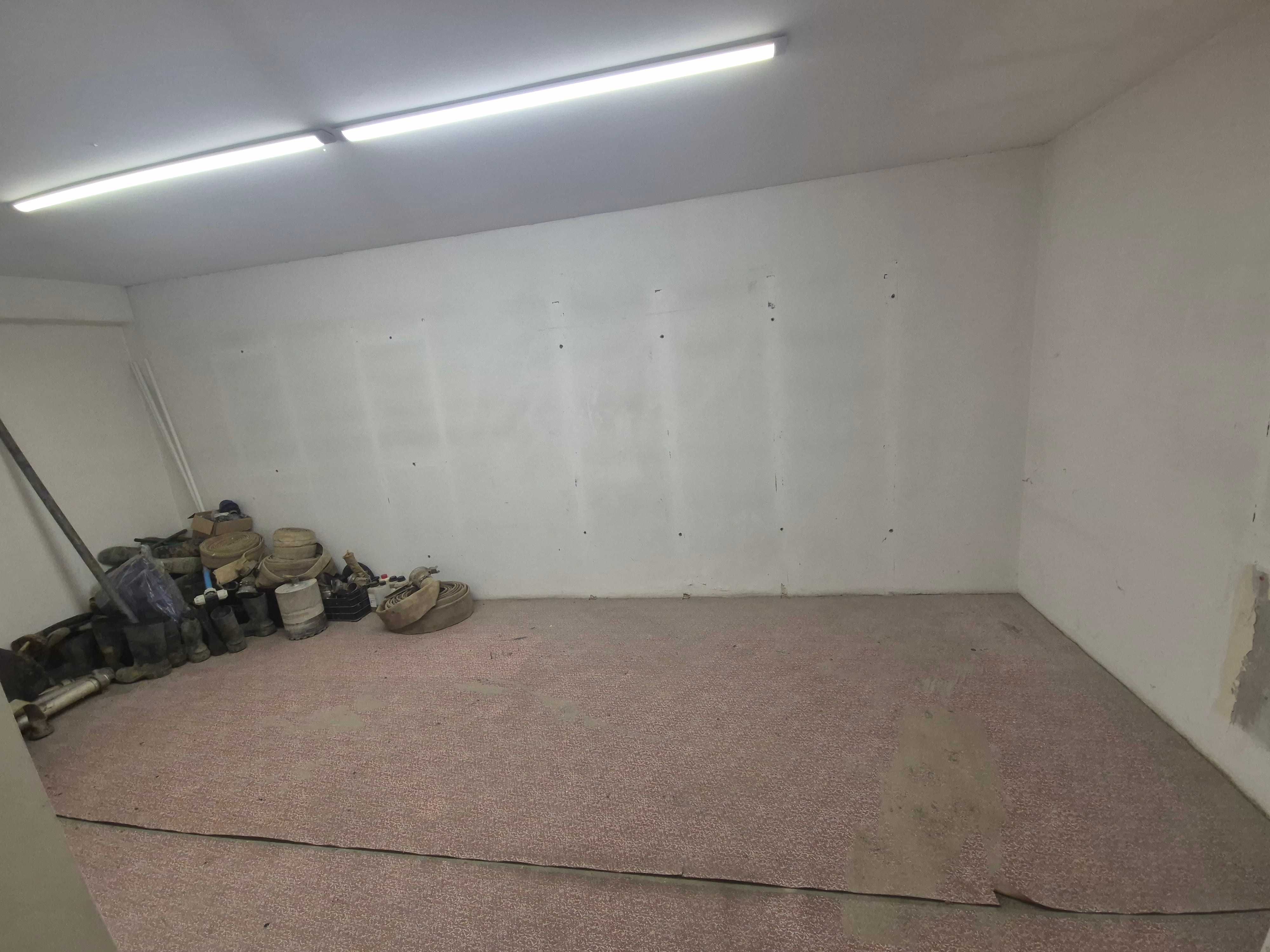 Wynajmę  Hale- Magazyn-Zakład produkcyjny po Stolarni 130m2