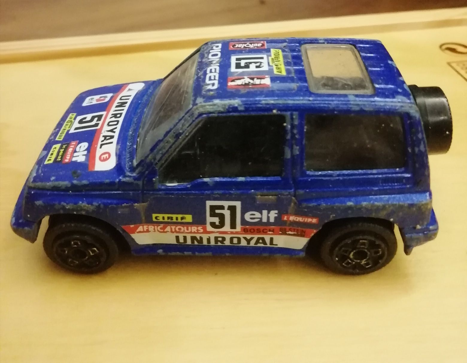 Suzuki Vitara Vintage rally Burago