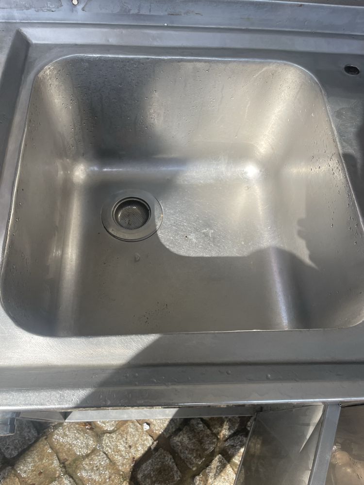 Bancada com pia industrial - Inox