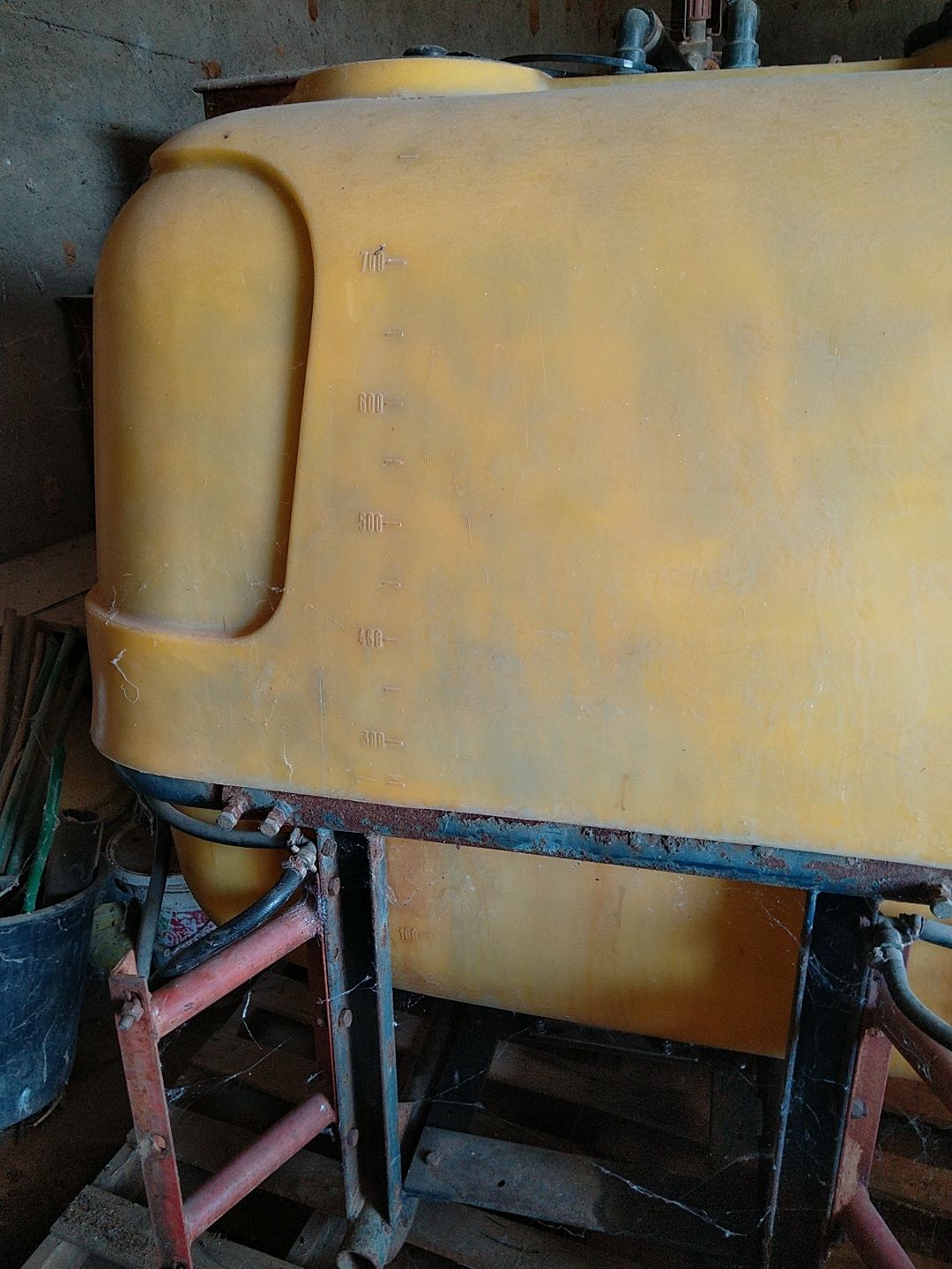 Pulverizador Tomix 800l