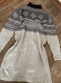 Теплое вязаное платье туника