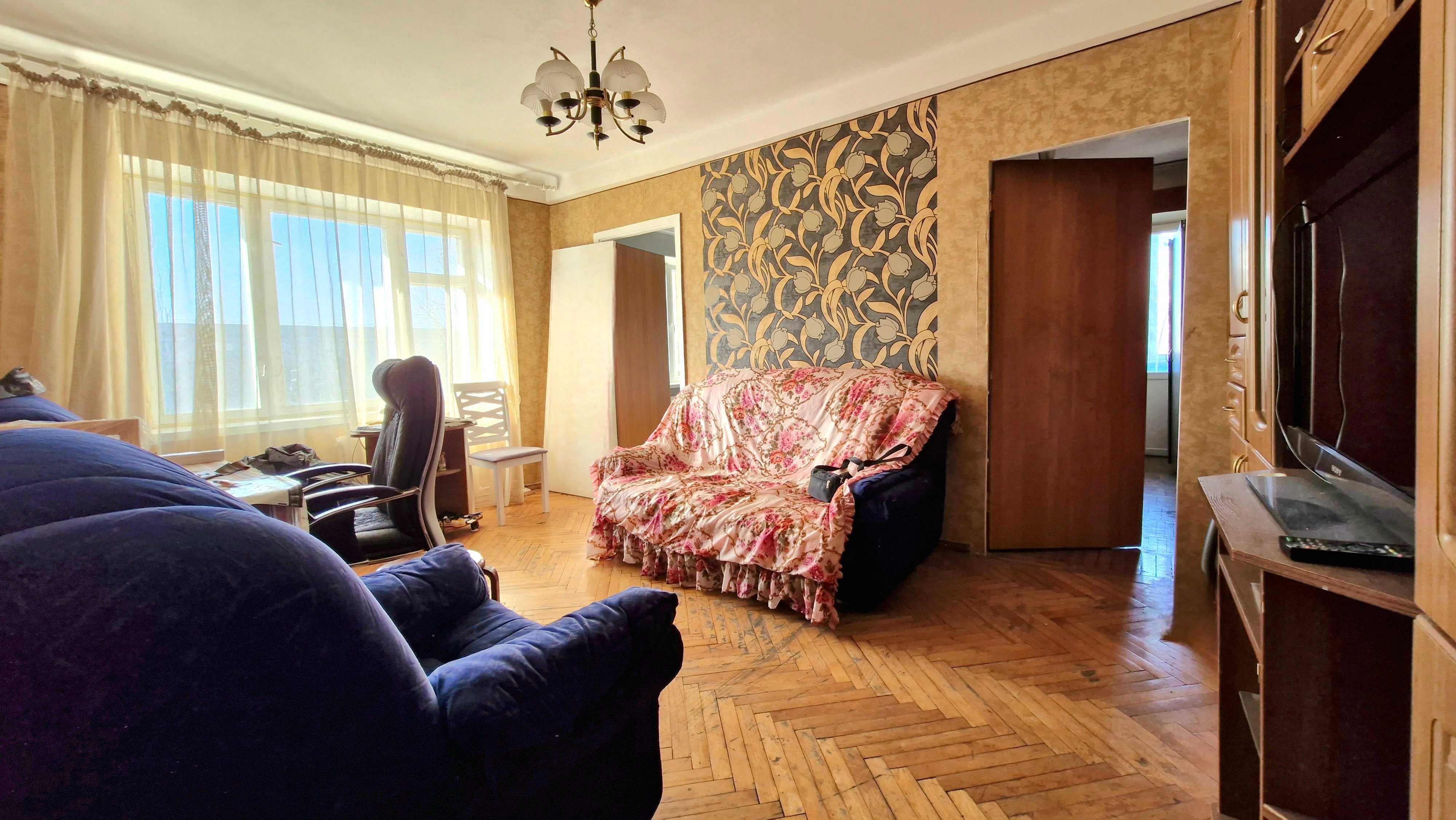 Продам 4к.квартиру в Києві, вул Гречка 22