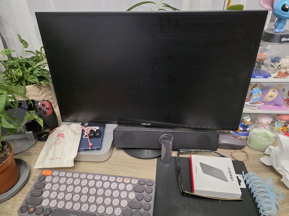 Asus VN247H monitor 24"