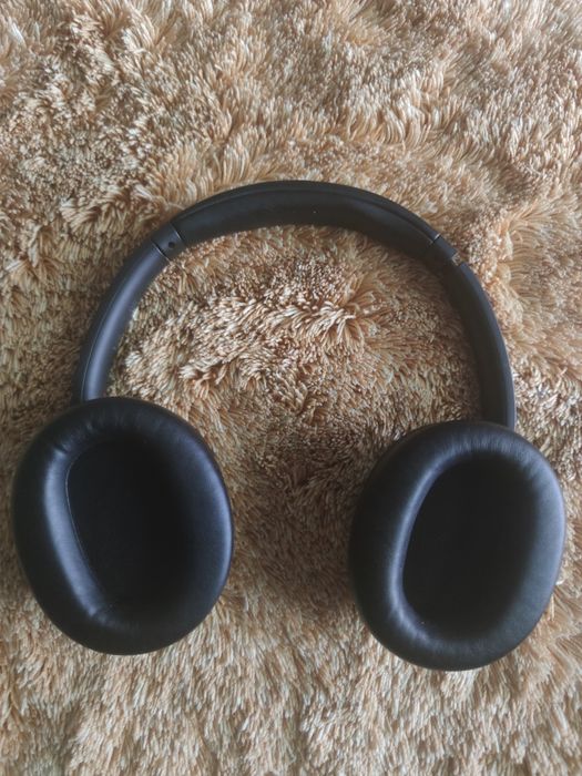 Sony WH-CH720N з активним шумопоглинанням