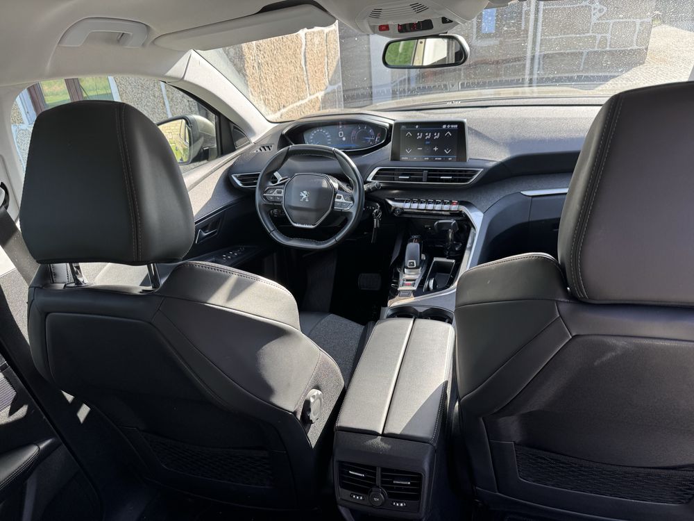 Peugeot 3008 1.5 BlueHDi Allure EAT8