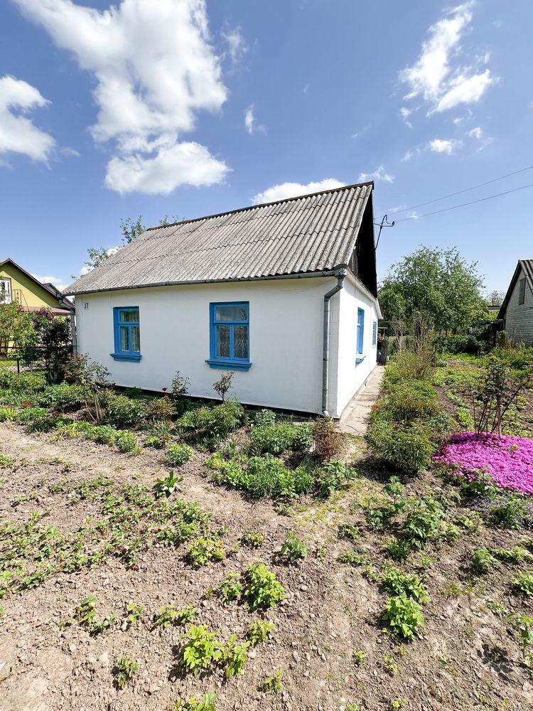 ПРОДАЖ! Окремого будинку з 14 сот землі по центральній вулиці!