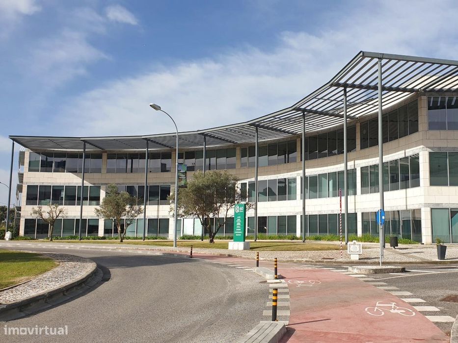 Escritório Oeiras Arrendamento | 838 m2 | Quinta da Fonte