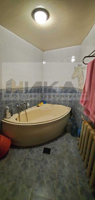 Продам будинок вул. Грушевского.