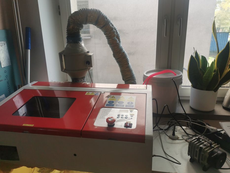 Ploter Laserowy co2 40W + wyciąg spalin + pompa wodna + dmuchawa