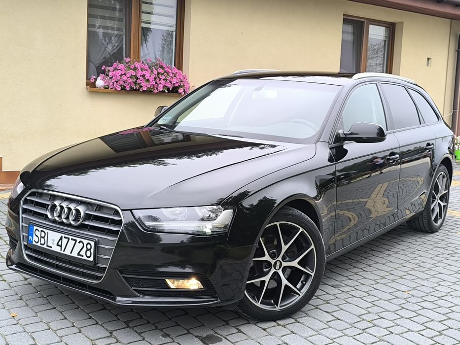 Audi A4 B8_2.0 TDI_2012r_Polift_ALU_BBS 18_CZARNA_PIĘKNA_BEZ WKŁADU_