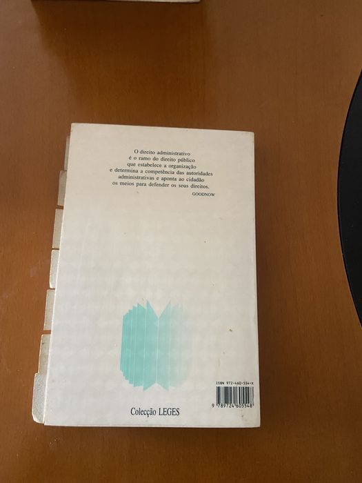 Livro “Leis da Organização Administrativa”