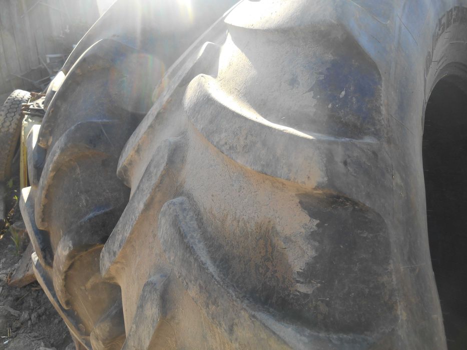 opony 650/65 R38 i 540/65 R28