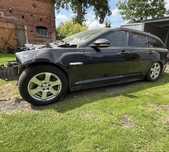 Sprzedam auto powypadkowe - Jaguar XF S 2014