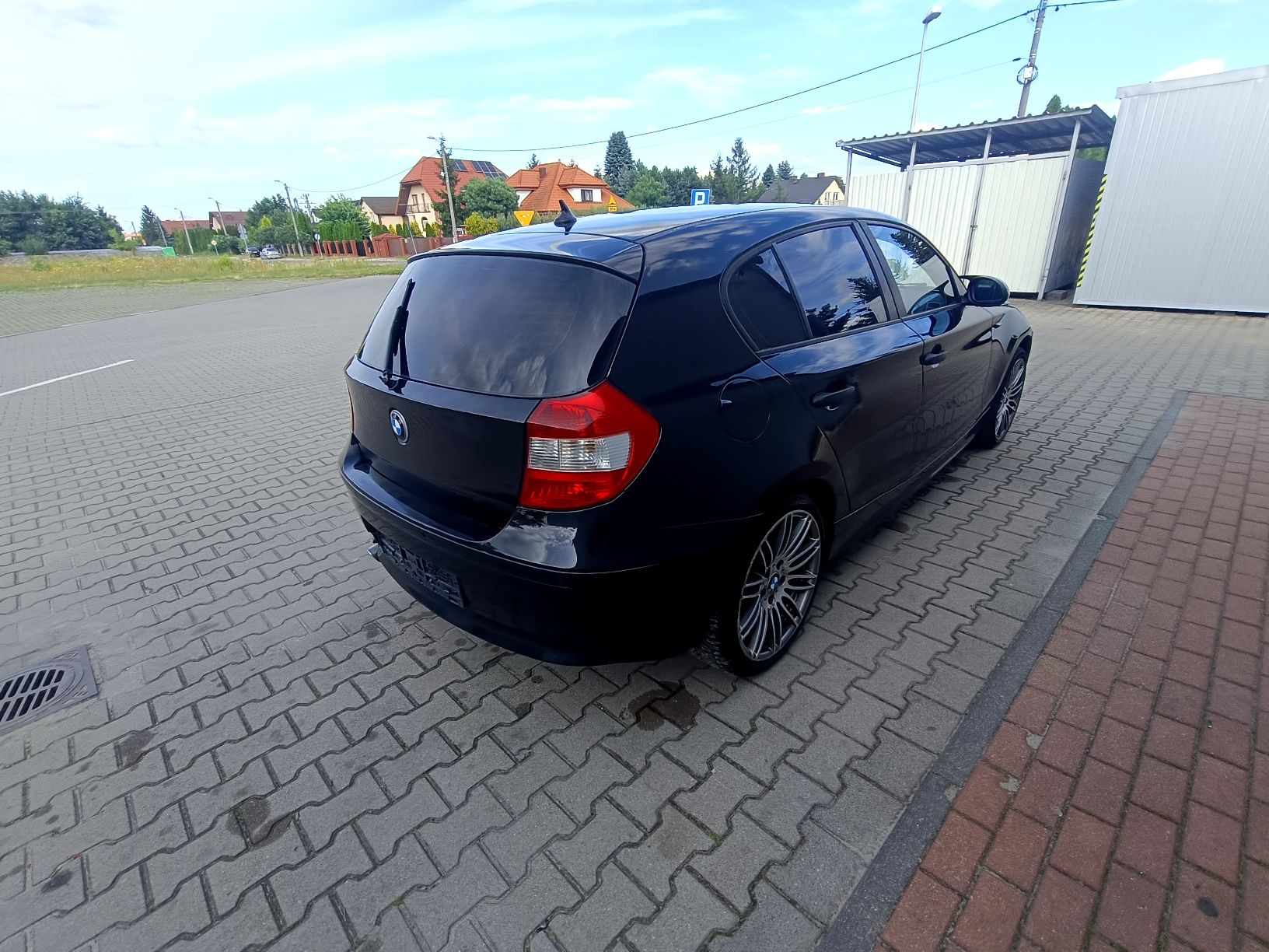 BMW 116 sprowadzony uszkodzony