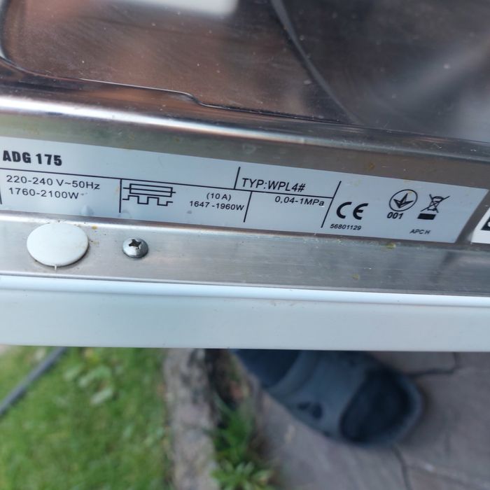 Посудомийна машина Whirlpool на запчастини