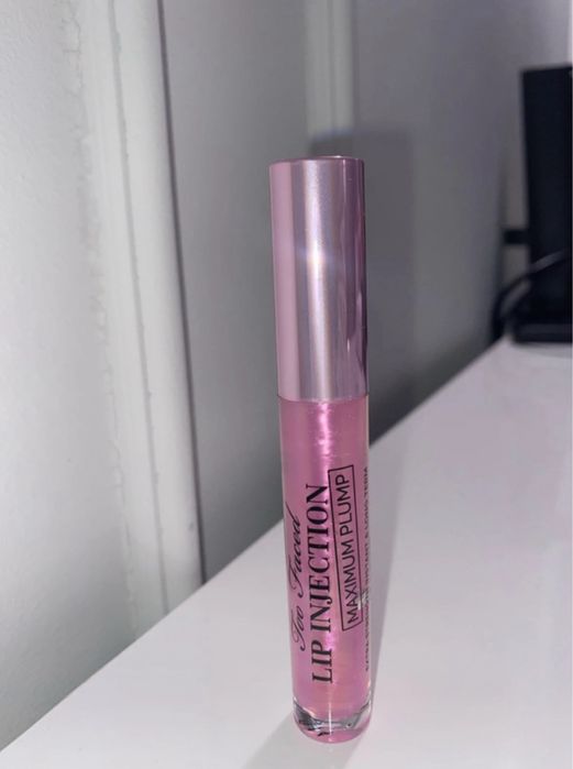 NOWY błyszczyk Too Faced Lip Injection Maximum Plump 4g