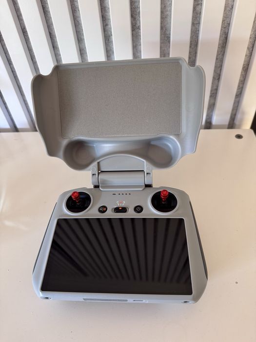 Vendo comando RC para DJI Mini 3Pro