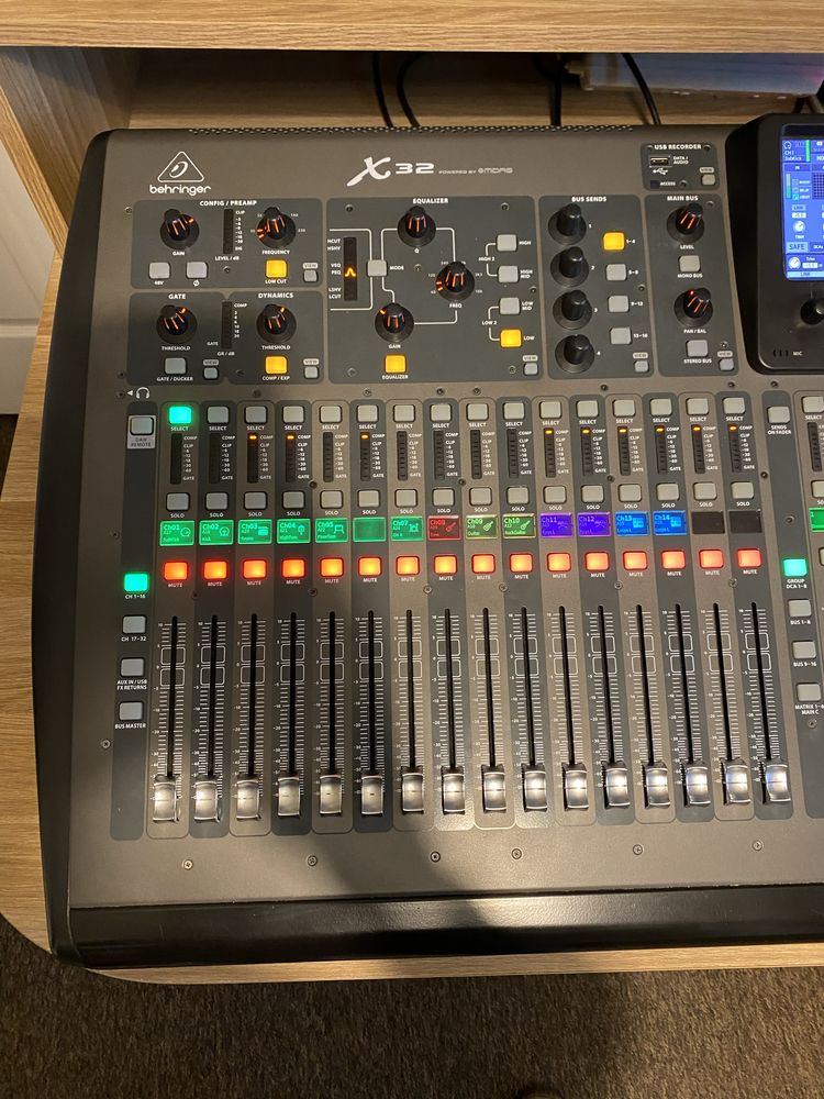 Behringer x32 + case Gator