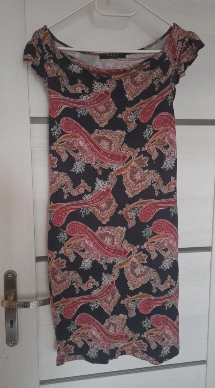38 M Reserved wzorzysta letnia sukienka
