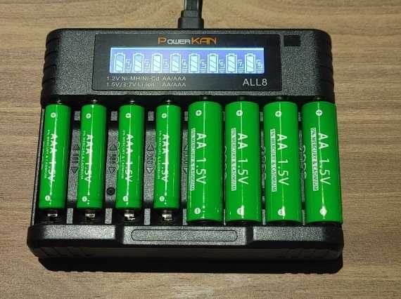 Зарядное POWERKAN ALL8 с ЖК-дисплей, 8 слотов AA/AAA, 1.2V/1.5V/3.7V