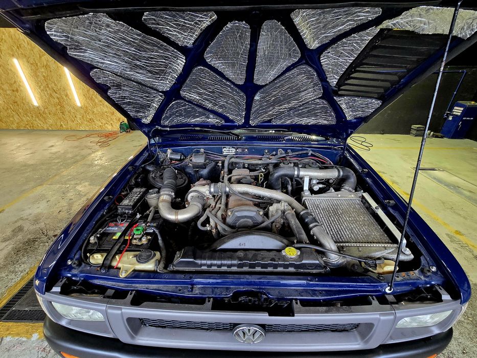 Toyota Hilux 4x4 - VW Taro 2.4Td turbo intercooler