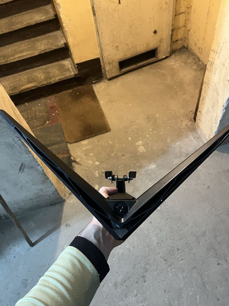 Stojak na monitor MSI Optix G24C4 i G27C4