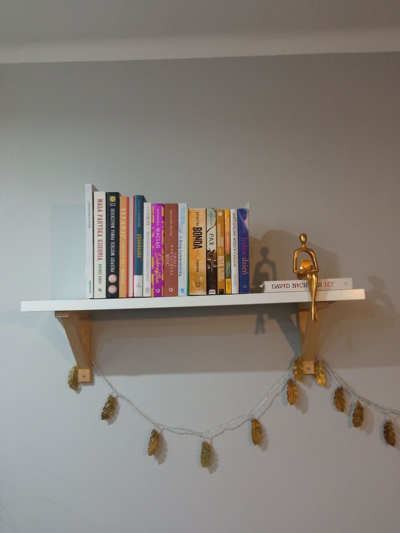 2 półki ścienne Ikea BERGSHULT / SANDSHULT 80 cm x 20 cm białe drewno