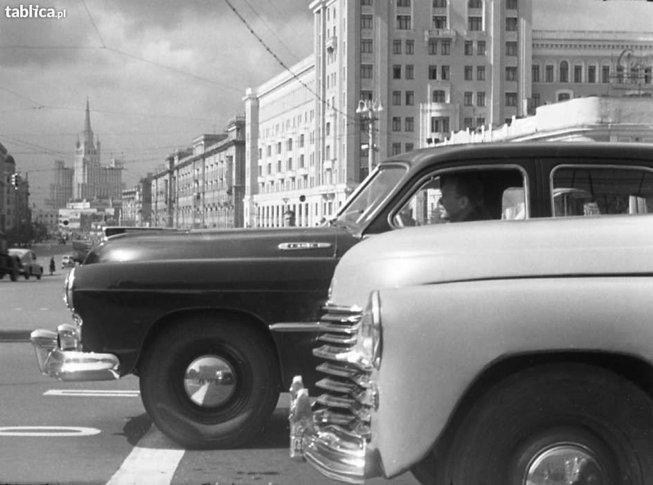Film dokumentalny "Wycieczka nad Newę i Moskwę" z 1956r.