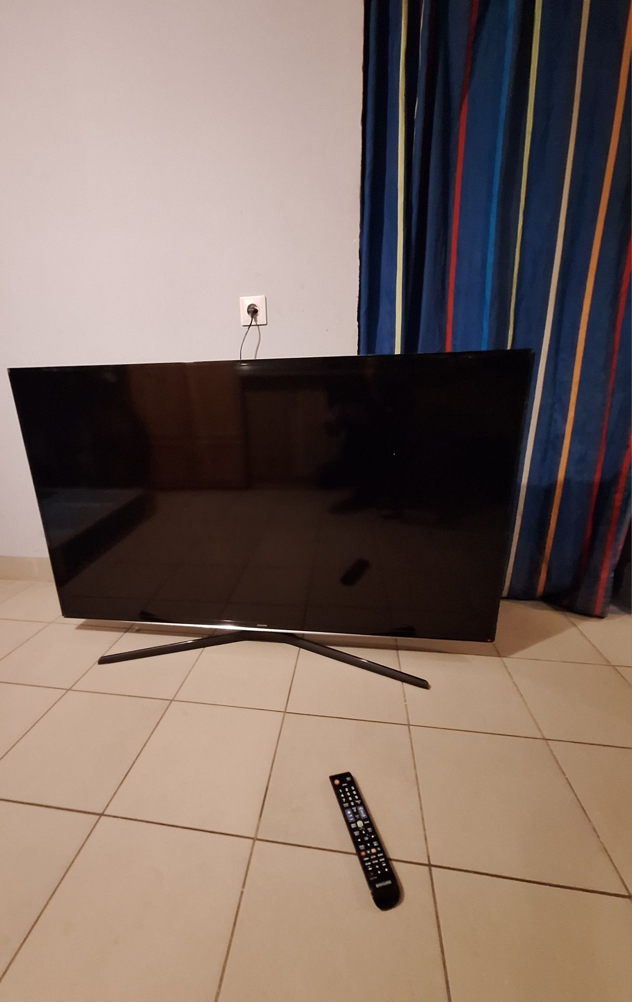 Telewizor Samsung UE60J6240AW