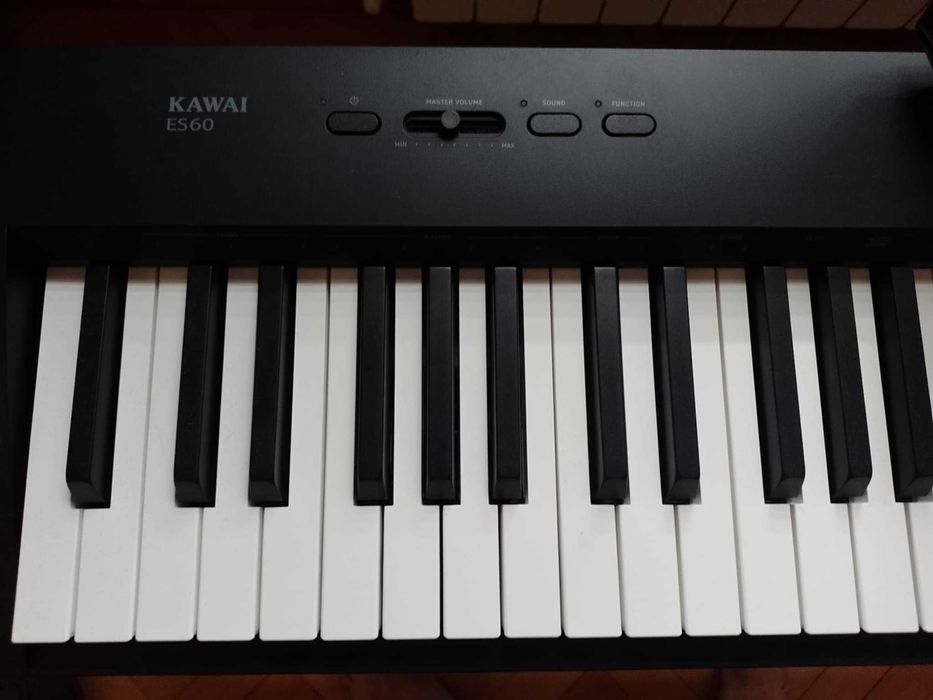 Pianino cyfrowe Kawai ES60