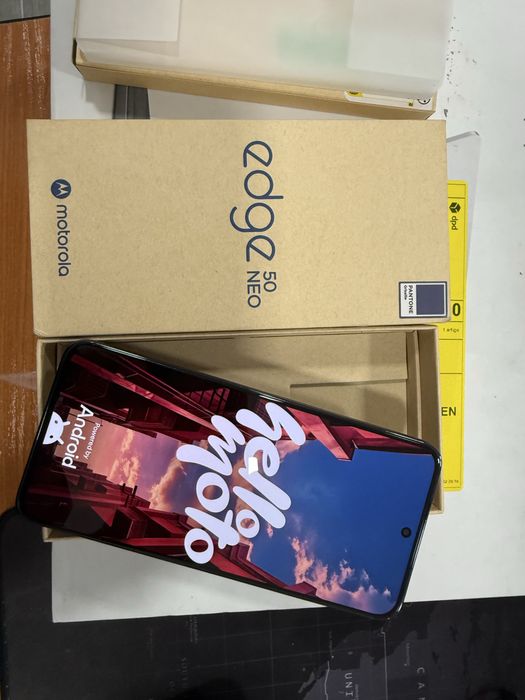Motorola Edge 50 Neo Novo com garantia