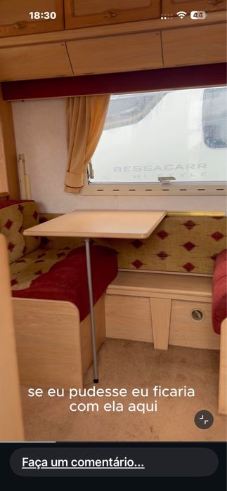 Caravana muito confortavel com banhiero de luxo