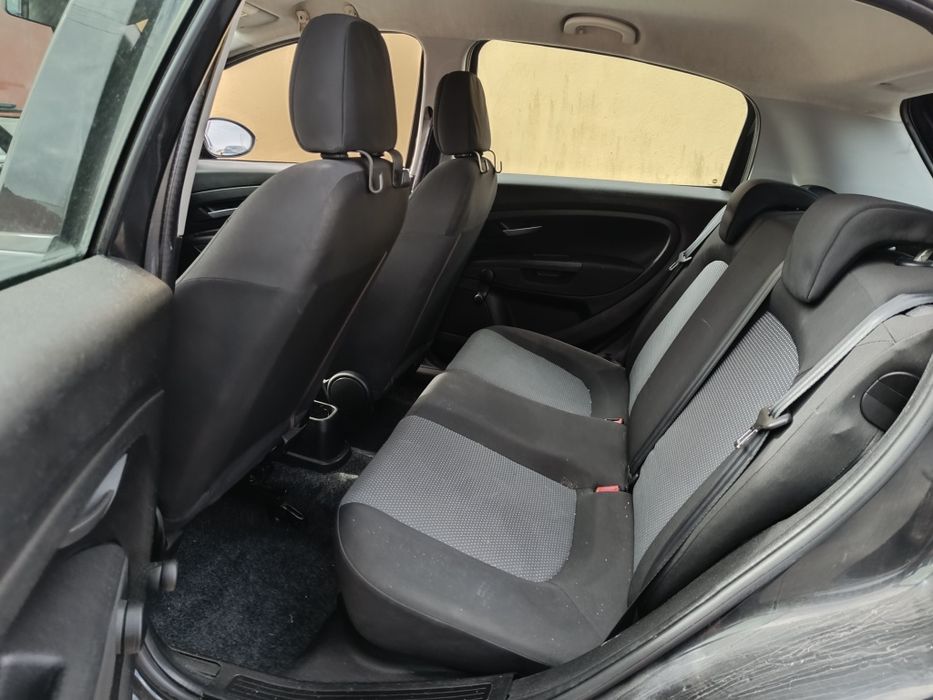 Fiat Punto 1.2 ano 2010