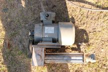 Silnik 230V 0,18kW 1330 obr/min