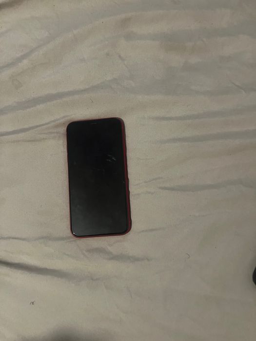 iphone 11 vermelho 64 Gb