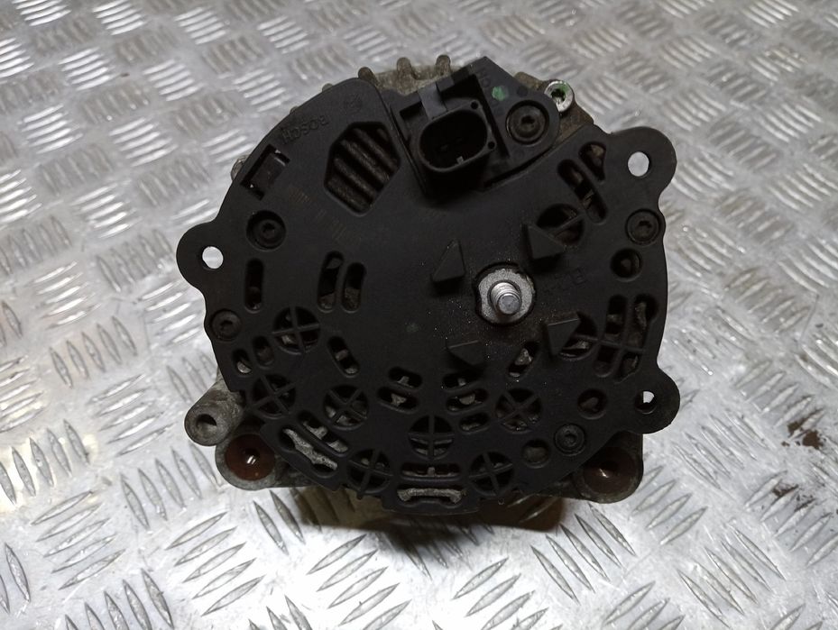 Генератор Volkswagen Touareg 180А Туарег 2003-2006 Разборка Розборкам