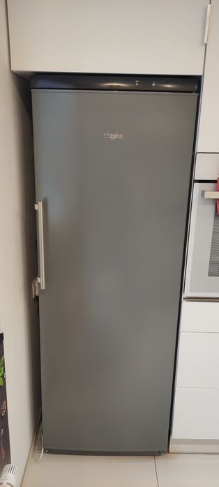 Szafa chłodnicza Whirlpool ADN 350 S