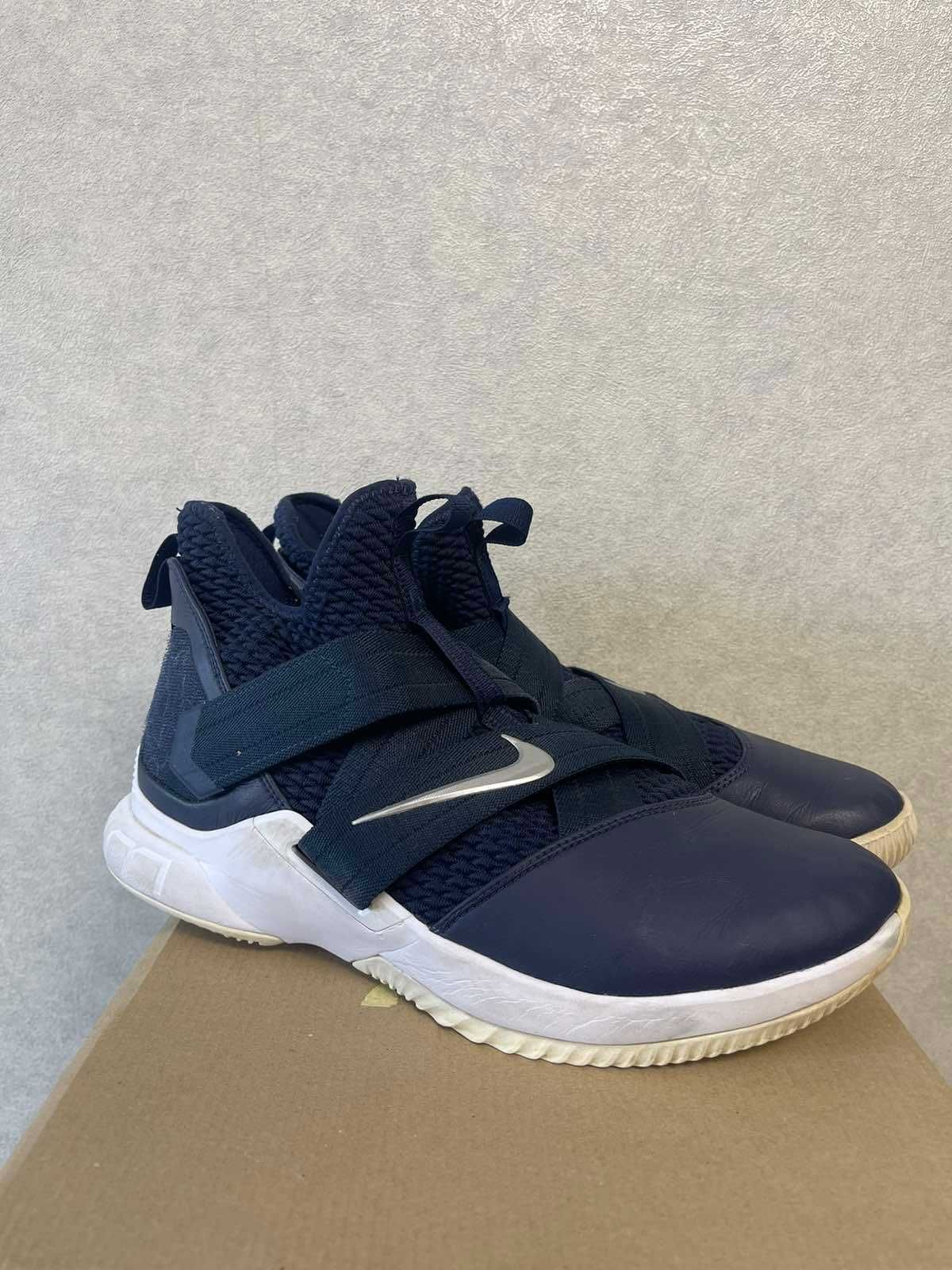 Nike LeBron Soldier XII [US 11|29 cm]