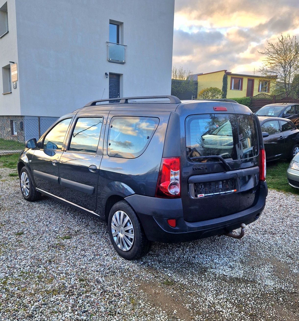 Dacia Logan 1.6 benzyna 105KM 2008r