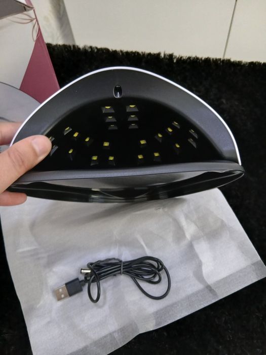 4 Catalisadores para Unhas Semi-permanentes