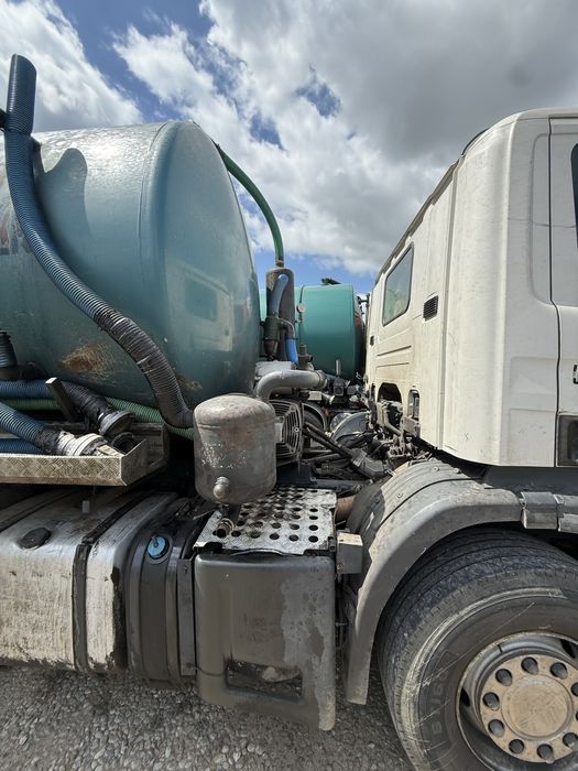 Scania szambiarka beczka asenizacyjny 8x4