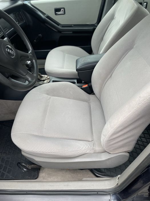 Продам Audi 80 b4 1993