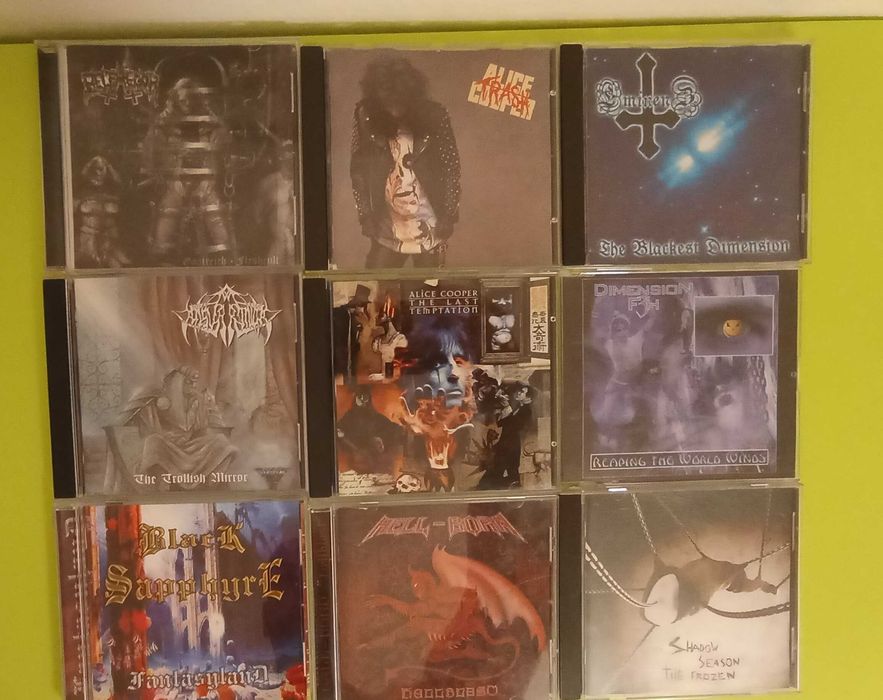 CDs e Vinis - vários géneros - Metal, Rock, Pop