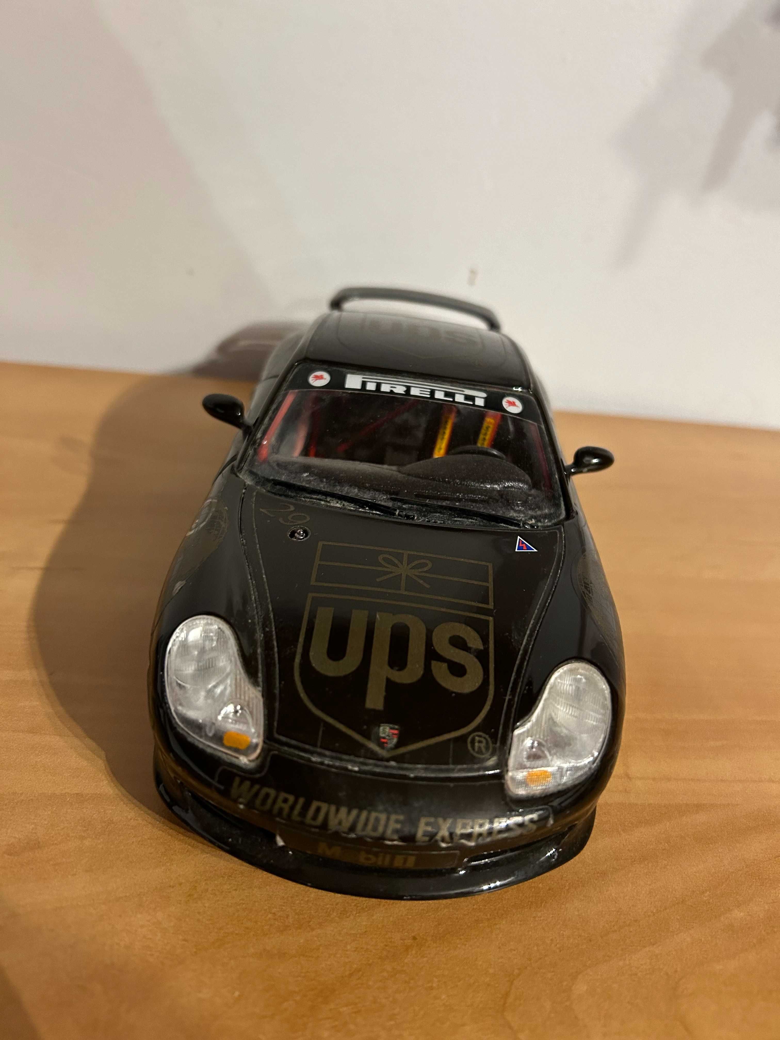Model Bburago Porsche Supercup UPS – Skala 1:18 – Kolekcjonerski
