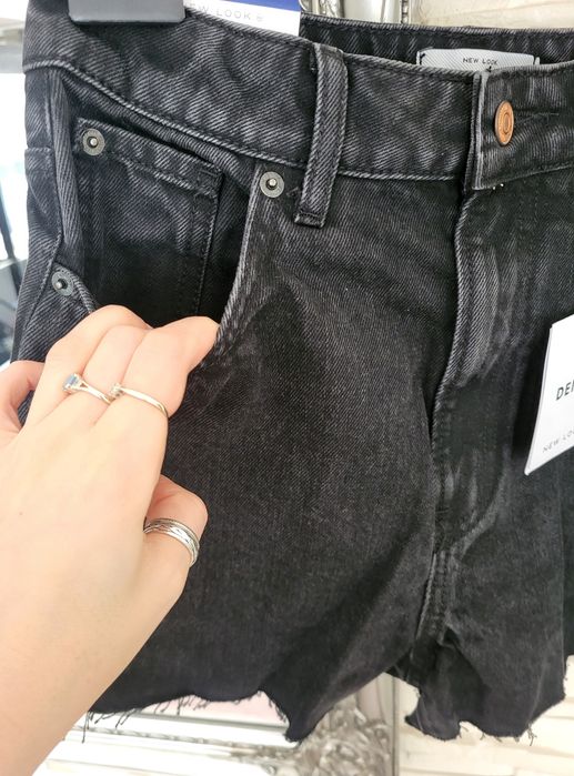 Czarne  nowe szorty damskie marki New Look