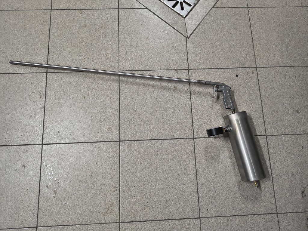 Aplikator pneumatyczny