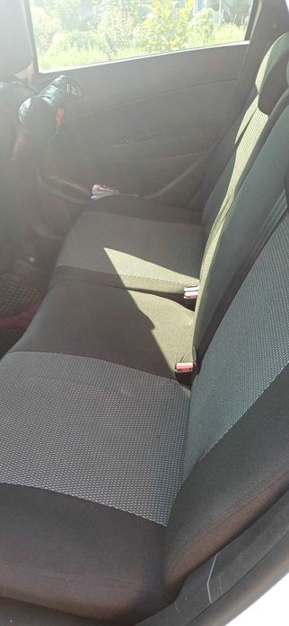 Автомобіль PEUGEOT 308 SW